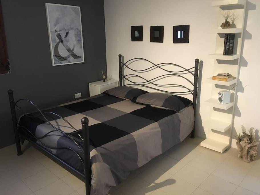 Studio Apartment With Pool In House Of Character. Birkirkara Exterior photo